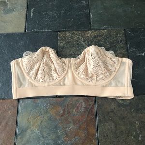 NWOT Lively Strapless Bra in Nude Size 34B